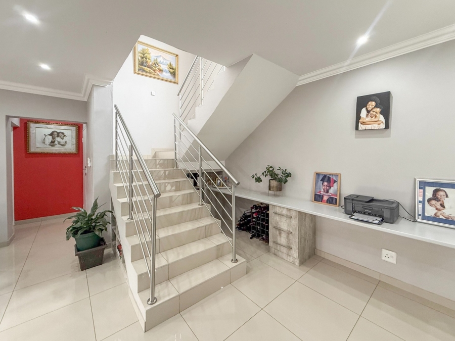 4 Bedroom Property for Sale in Melodie North West